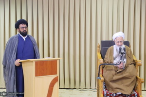 مراسم عمامه گذاری طلاب به مناسبت نیمه شعبان