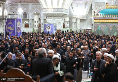 احیای شب بیست و سوم ماه مبارک رمضان در حرم مطهر امام خمینی (س)