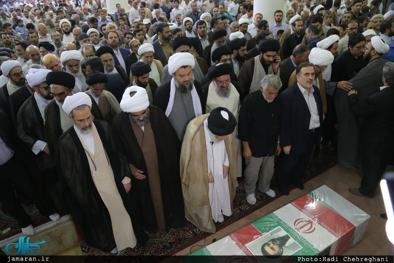 مراسم تشییع پیکر مطهر شهید حمله تروریستی اخیر حجت الاسلام تقوی در قم