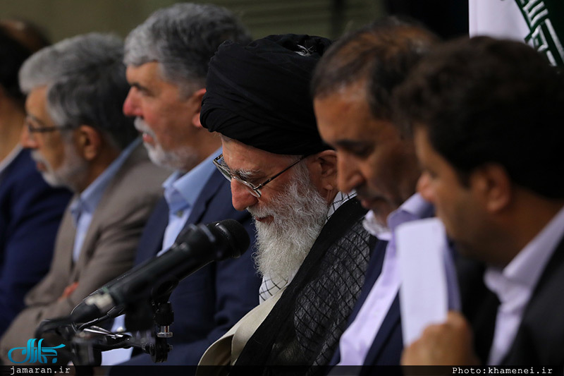 دیدار جمعی از شاعران و اهالی فرهنگ و ادب با رهبر معظم انقلاب