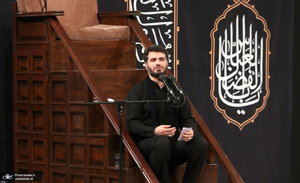 مراسم عزاداری شب تاسوعای حسینی (ع) در حسینیه امام خمینی