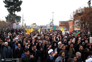 راهپیمایی مردم قم در محکومیت ترور سردار قاسم سلیمانی