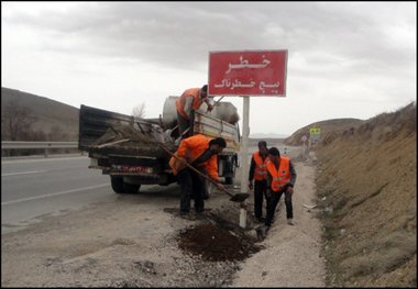 تابلوهای اخطاری در جاده های همدان نصب شد