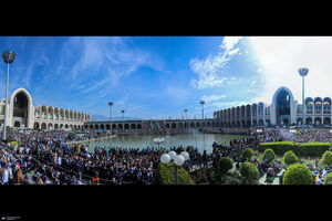 اقامه نماز عید فطر به امامت رهبر معظم انقلاب