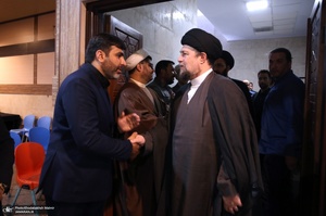 مراسم بزرگداشت احسان صابری در حرم امام خمینی (س)