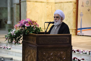 نخستین کنگره قرآنی آموزش و پرورش منطقه 2 تهران در حرم امام خمینی (س)