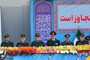 مراسم رژه روز ارتش در جوار حرم مطهر امام خمینی (س) -1