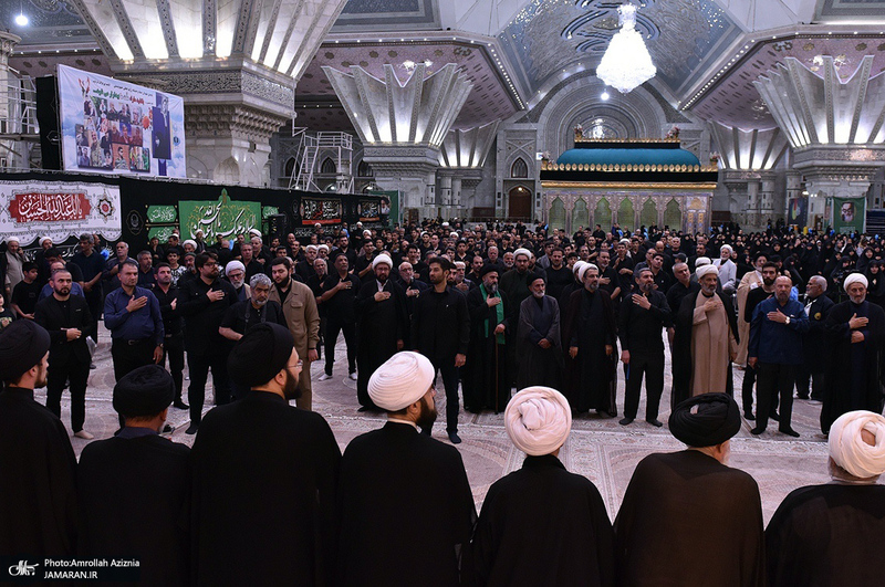 مراسم عزادارای شب عاشورا در حرم مطهر امام خمینی