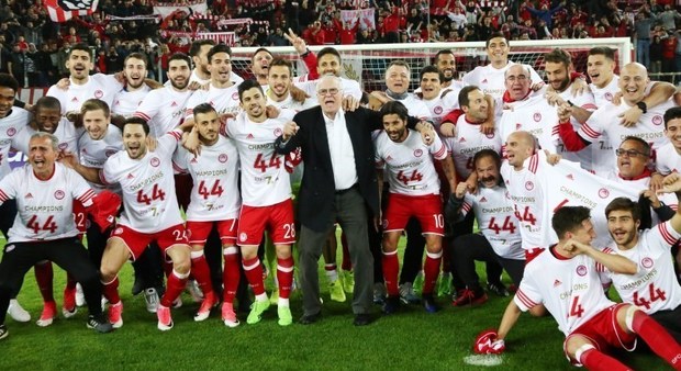 جشن قهرمانی یاران انصاری‌فرد در کارایسکاکی
