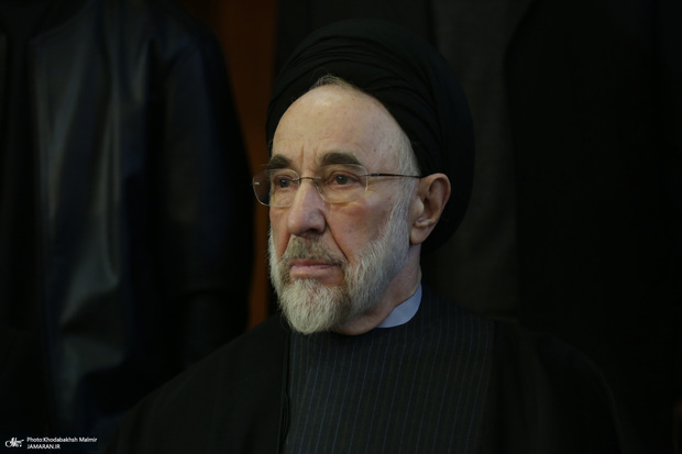 بیانیه سید محمد خاتمی در پی ناآرامی های دی ماه 1404: ورود خشونت عریان، صحنه پذیرفتن رسمی حقّ اعتراض ملت را به سرعت عوض کرد/ اظهارات مقامات اسرائیلی و حمایت آمریکا، تردیدی در شکل گیری یک توطئه بزرگ برنامه ریزی شده علیه ایران به جا نمی گذارد