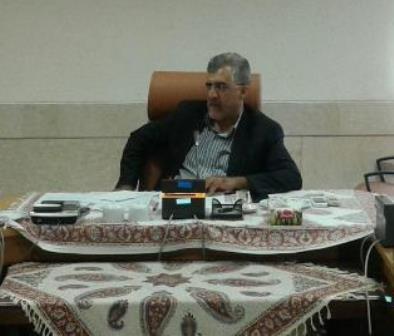 فرماندار: توزیع آب صنعت، تولید و کشاورزی در اردستان نظام مند شود