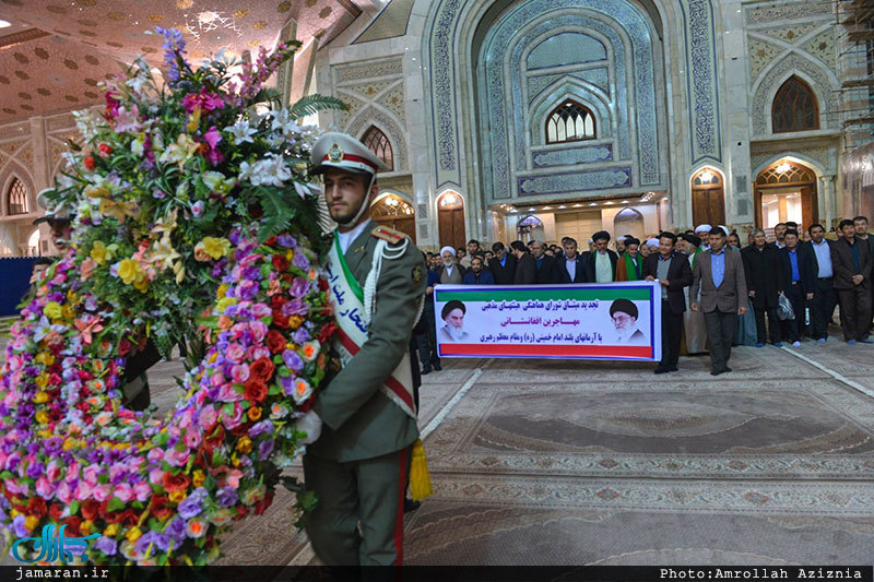 تجدید میثاق اصناف، نهادها، سازمان ها و اقشار مختلف مردم با آرمان های امام خمینی(س)