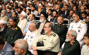 دیدار مسئولان نظام و مهمانان کنفرانس وحدت اسلامی با رهبر معظم انقلاب