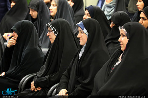 دیدار جمعی از شاعران و اهالی فرهنگ و ادب با رهبر معظم انقلاب