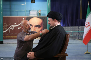 گفتگو ویژ خبری باسید حسن خمینی