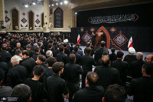 مراسم عزاداری شب تاسوعای حسینی در حسینیه امام خمینی