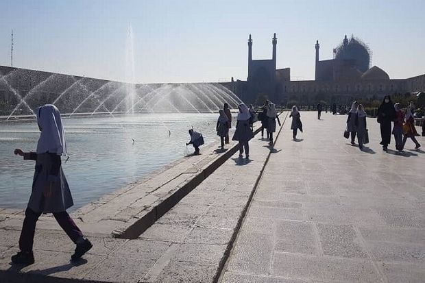 بی‌توجهی برخی از شهروندان اصفهانی به هشدارها در باره آلودگی هوا