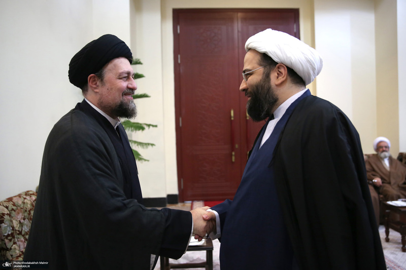 حاشیه تجدید میثاق اعضای مجلس خبرگان رهبری با آرمان‌های امام خمینی(س)؛