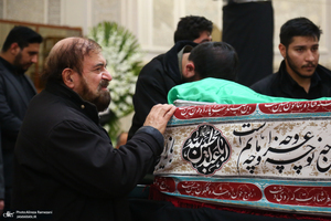 مراسم وداع با پیکر آیت الله محمد امامی کاشانی