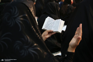 مراسم احیای شب بیست و سوم ماه رمضان در حرم مطهر امام خمینی (س)