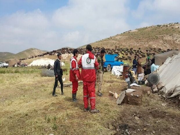 ۷۸ خانوار عشایر حادثه‌دیده در کوهرنگ امدادرسانی شدند