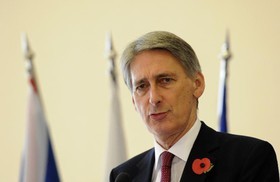 وزیر خارجه انگلستان: بحث های مثبتی انجام شده و جو مذاکرات کاملا صمیمی است