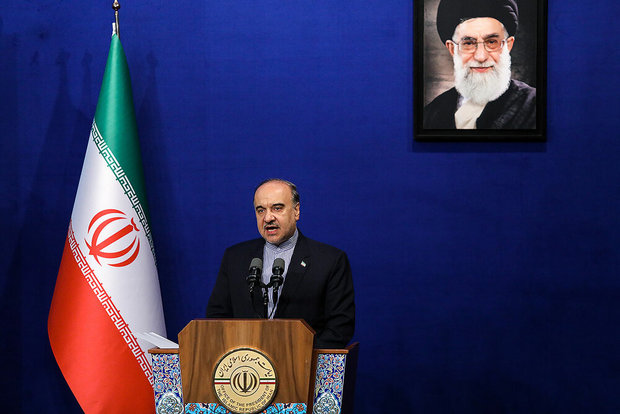 سلطانی‌فر: بیش از ۷۰۰ طرح نیمه تمام ورزشی افتتاح شد
