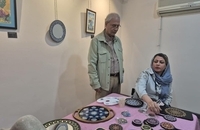 حضور علی ربیعی در اختتامیه چهارمین نمایشگاه هنری «ریشه‌های مانا» (10)