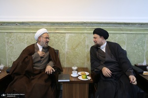 نشست علمی بررسی شخصیت و اندیشه تفسیری شهید آیت الله سید مصطفی خمینی