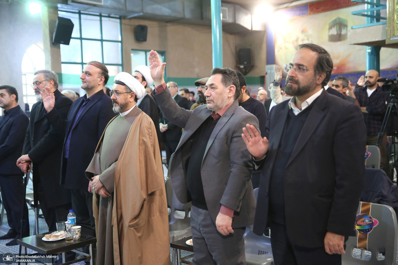 رونمایی از پرده نقالی خوانی (امام مردم) در حسینیه جماران
