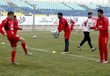 غیبت ملی‌پوشان، مصلح و احمدزاده در تمرین امروز پرسپولیس