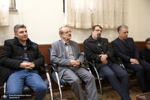 دیدارمدیران و جمعی از اعضای تحریه موسسه مطبوعاتی ایران و خبرگزاری ایرنا با سید حسن خمینی