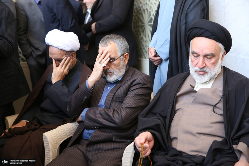 مراسم تشییع آیت الله رحمت (ره)  در حرم مطهر امام خمینی(س)