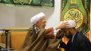 عمامه گذاری طلاب توسط مراجع عظام تقلید در روز میلاد امام علی (ع)‎