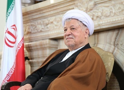 رئیس مجمع تشخیص مصلحت نظام از موزه ریاست جمهوری بازدید کرد