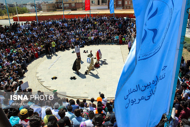 راهیابی 28 نمایش به چهاردهمین جشنواره بین‌المللی تئاتر خیابانی مریوان