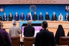 سید جعفر موسوی، مشاور سید محمد خاتمی: دولت یک تنه در برابر فشارهای داخلی و خارجی ایستادگی نمود/ اجازه دهید بنیان دیپلماسی بر تعامل با جهان قرار گیرد