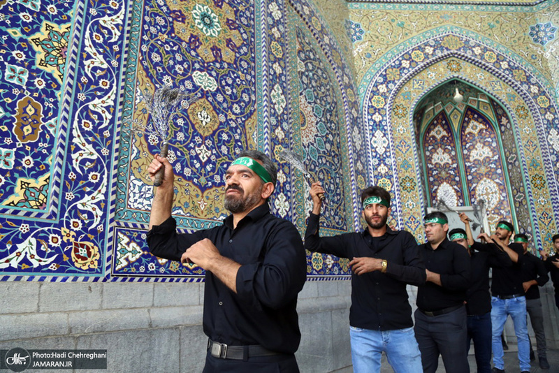 حال و هوای حرم کریمه اهل بیت در ظهر تاسوعای حسینی(ع)