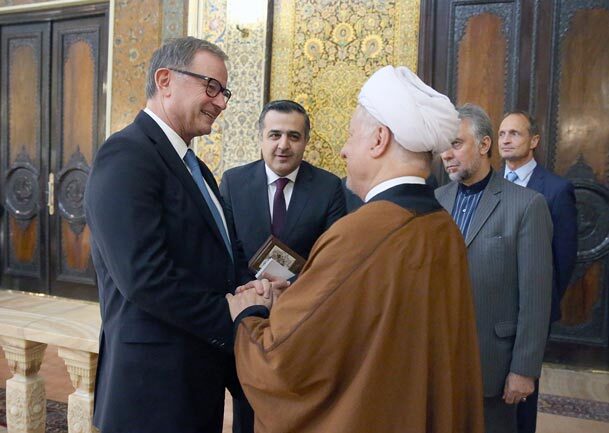 پیشنهاد غافلگیرانه آیت الله هاشمی به اتحادیه اروپا