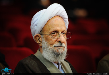  آیت الله مصباح یزدی: امروز احمدی‎نژاد را تأیید نمی‎کنم
