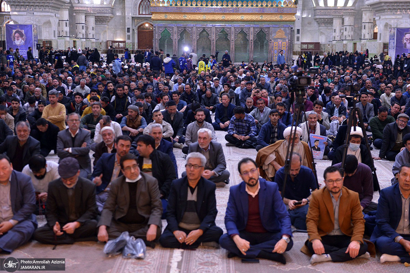 مراسم گرامیداشت شهدای مهاجر افغانسانی حادثه تروریستی کرمان در حرم امام خمینی (س)