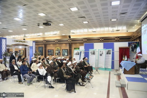 نشست علمی «جایگاه تراث روایی در مبانی مکتب قم» در نمایشگاه حضور صد ساله خورشید