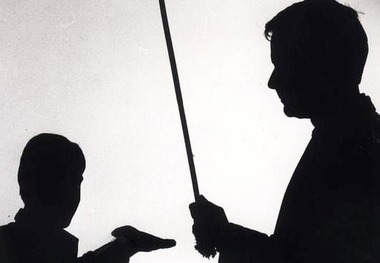 اخراج معاون مدرسه به خاطر ضرب و شتم یک دانش آموز در تبریز