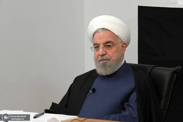 روحانی: امروز حفظ اسلامیت در گرو احیای جمهوریت است/ اگر مردم را از صندوق مایوس کردید، به خیابان می‌رانید/ اگر یک گروه را حاکم کنیم و بقیه را کنار بزنیم، مردم ناراضی و معترض می‌شوند/ حل مشکلات اجتماعی و سیاسی در گرو بازگشت جاذبه به صندوق‌های رای است