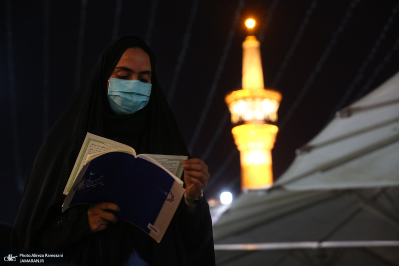 مراسم احیای شب بیست و یکم ماه رمضان در حرم مطهر امام رضا (ع)