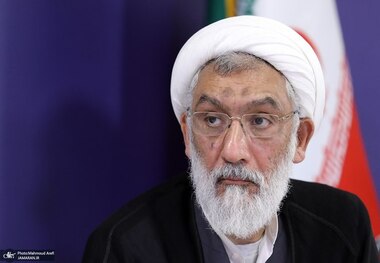 پورمحمدی:  با قهر عمومی در برخی سن‌ها، بدنه اجتماعی و اصناف روبرو هستیم/ برخی بزرگان کار تشکیلاتی را در کشور تعطیل کردند/ به فرض اینکه شورای نگهبان همه داوطلبان نمایندگی مجلس را تایید صلاحیت کردند آیا باز مشکلات کشور حل می‌شود؟