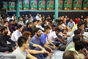 بازدید جمعی از دانشجویان بین‌الملل دانشگاه علامه طباطبایی به عنوان سفیران تمدن اسلامی از جماران