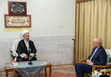 آیت‌الله العظمی مکارم شیرازی: دست‌هایی در کار است که نمی‌گذارند مردم به حق خود برسند/ مسئله مسکن برای برخی افراد به بلا تبدیل شده است