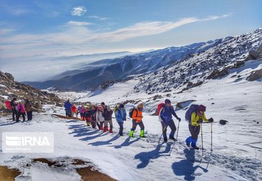 کوهنوردان مراقب بهمن باشند