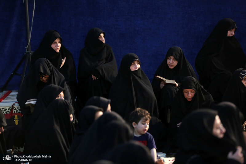 احیای شب بیست و یکم ماه مبارک رمضان در حرم مطهر امام خمینی(س)